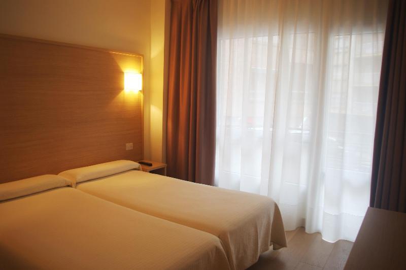 Hotel Ciudad De Calahorra Exterior photo